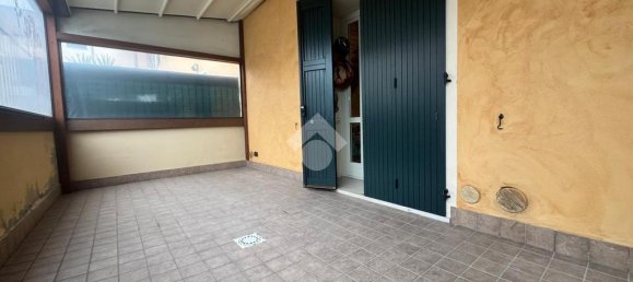 2 bedrooms Villa in Coccaglio, Italy No. 324743 15