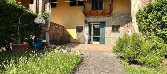 2 bedrooms Villa in Coccaglio, Italy No. 324743 5