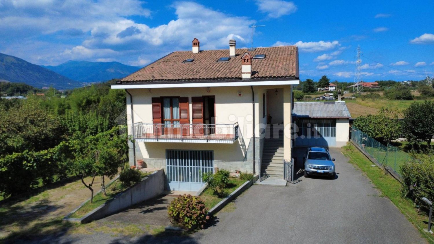 Вилла с 5 спальнями в Риволи, Италия № 350556