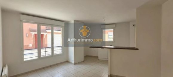 3 chambres Maison à Sarcelles, France No. 356113 2