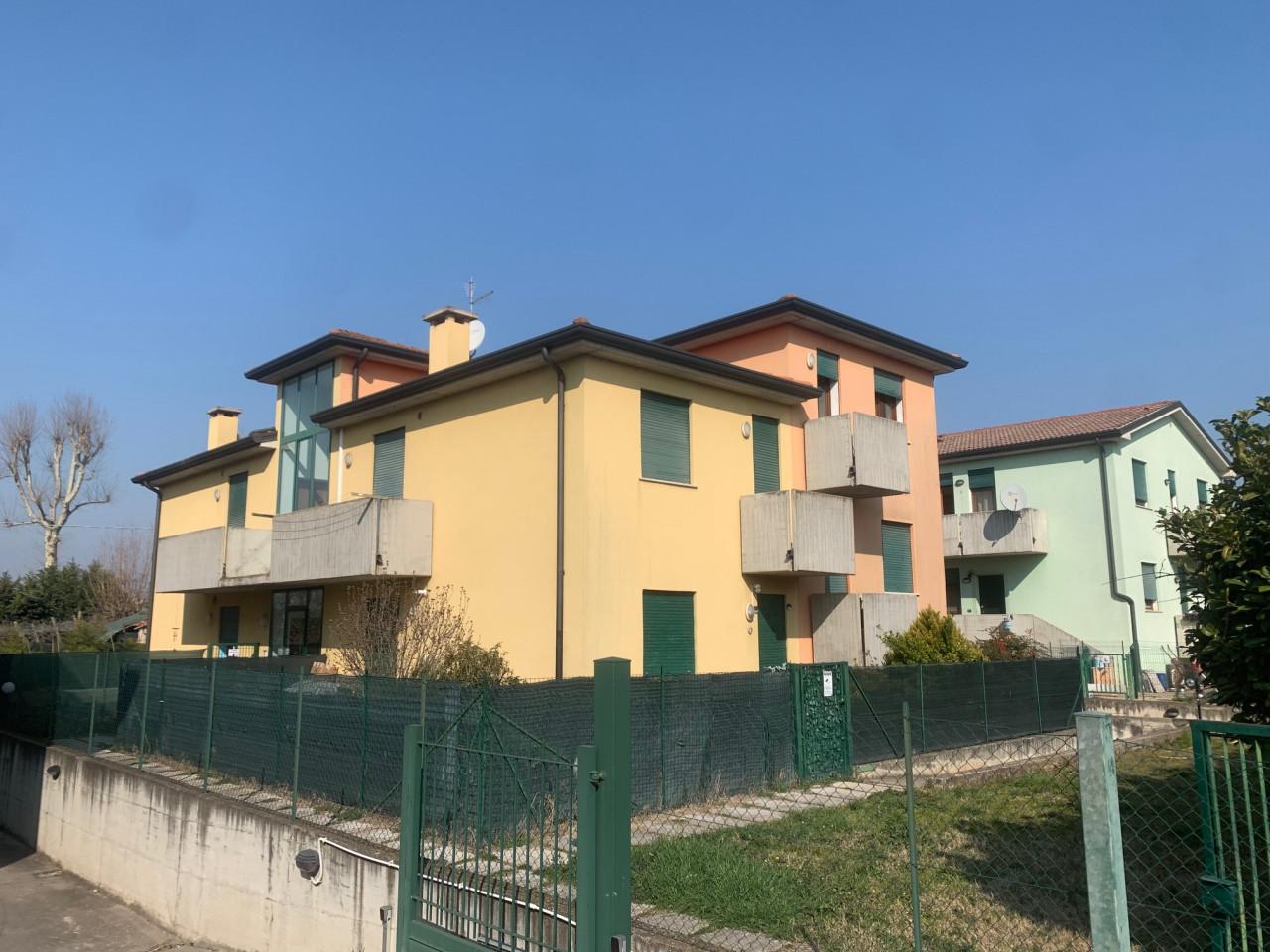 2 rooms Apartment in Lonigo, Italy No. 18042