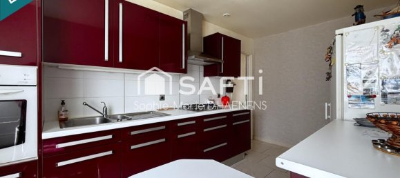 3 bedrooms House in Centre-Val de Loire, France No. 286919 5