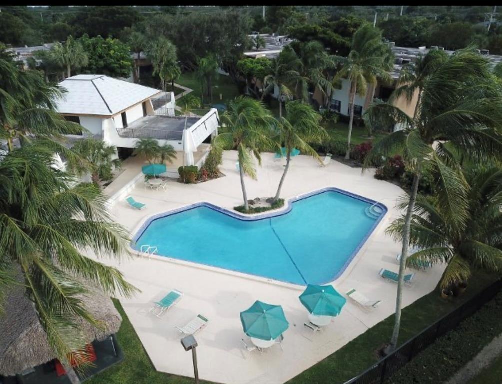 1 bedroom Commercial property for sale in Miami, Miami-Dade, Florida, USA № 613758