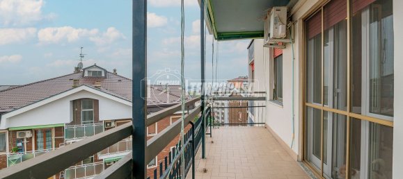 Квартира с 3 комнатами в Сан Джулиано Миланезе, Италия № 15590 86