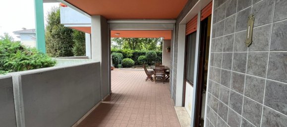 4 rooms Apartment in Udine, Italy No. 21197 24