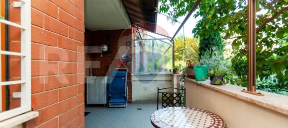 3 Schlafzimmer Wohnung in Rome, Italy, Nr. 334040 12