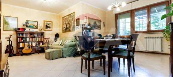 3 Schlafzimmer Wohnung in Rome, Italy, Nr. 334040 5
