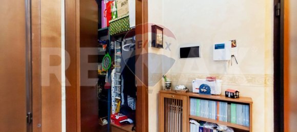 3 Schlafzimmer Wohnung in Rome, Italy, Nr. 334040 3