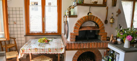 4-Zimmer Haus in Tornolo, Italy, Nr. 150163 2