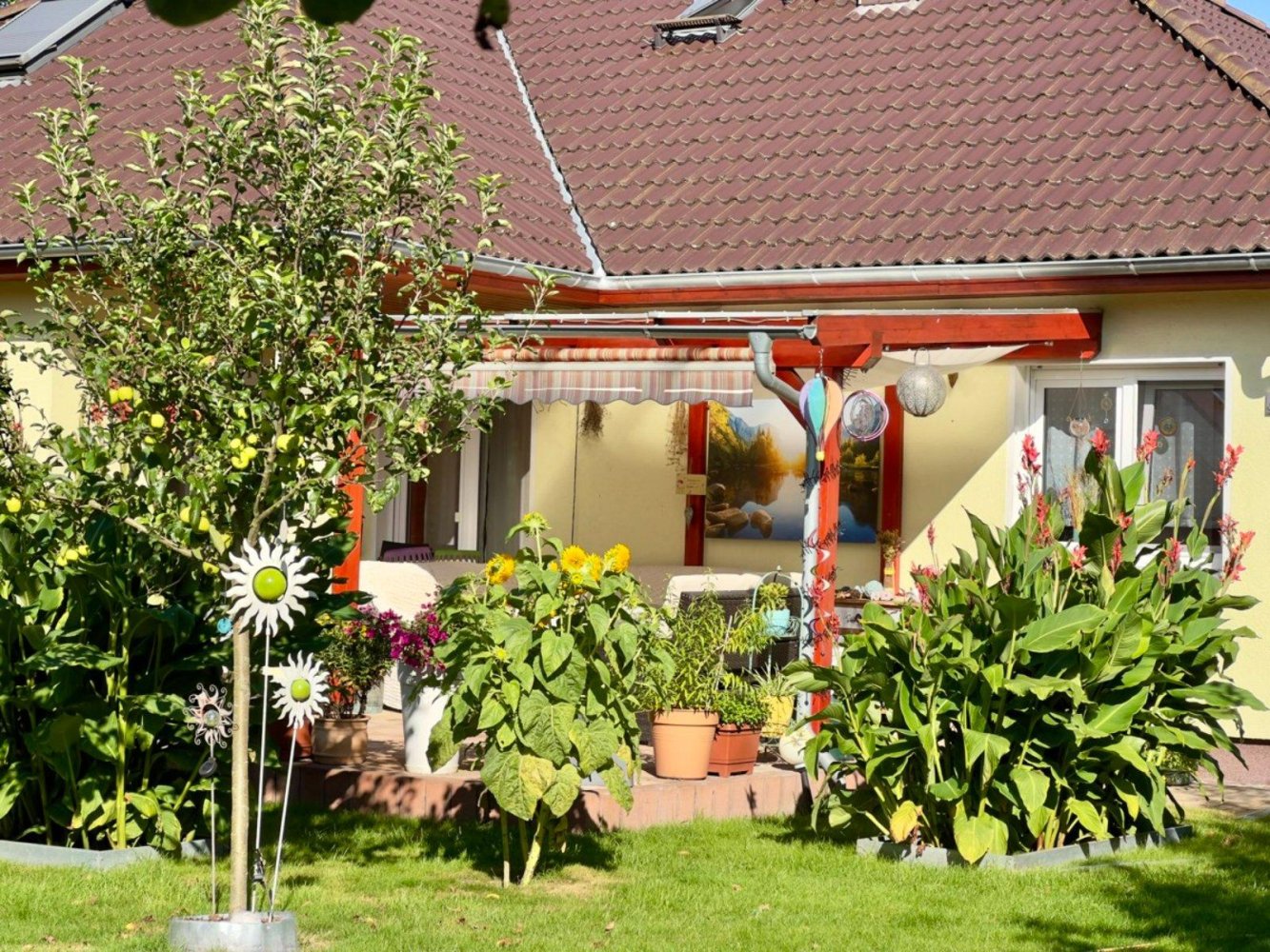 Casa de 3 dormitorios en Wittenau, Germany No. 26085