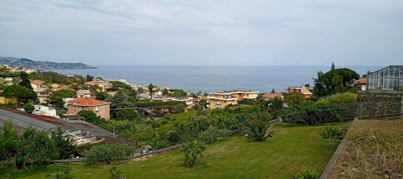 9-salle Villa à Sanremo, Italy No. 233801 5