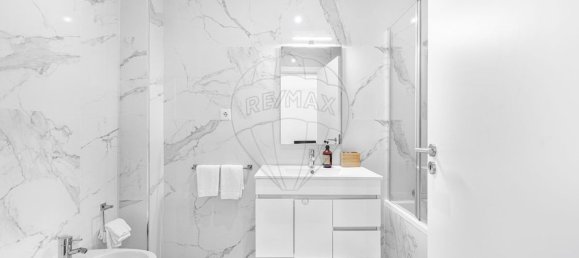 509m² Building in Arnoia, Portugal No. 45385 16