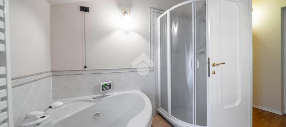 6غرفة فيلا في Varano de' Melegari, Italy رقم 227388 25