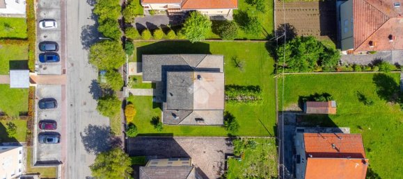 6غرفة فيلا في Varano de' Melegari, Italy رقم 227388 5