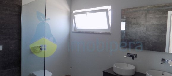 3 Schlafzimmer Haus in Armacao de Pera, Portugal, Nr. 109394 13