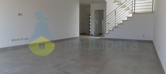 3 Schlafzimmer Haus in Armacao de Pera, Portugal, Nr. 109394 3