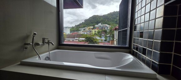 Apartamento em condomínio em Kathu, Thailand N.º 65427 16
