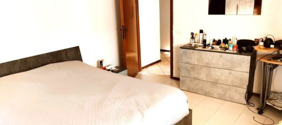 4 bedrooms Apartment in Quarrata, Italy No. 316819 10