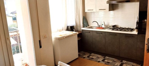 4 bedrooms Apartment in Quarrata, Italy No. 316819 7