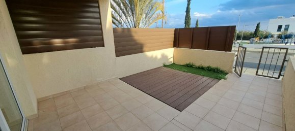 3 غرف نوم ميزونيت في Oroklini, Cyprus رقم 36214 14