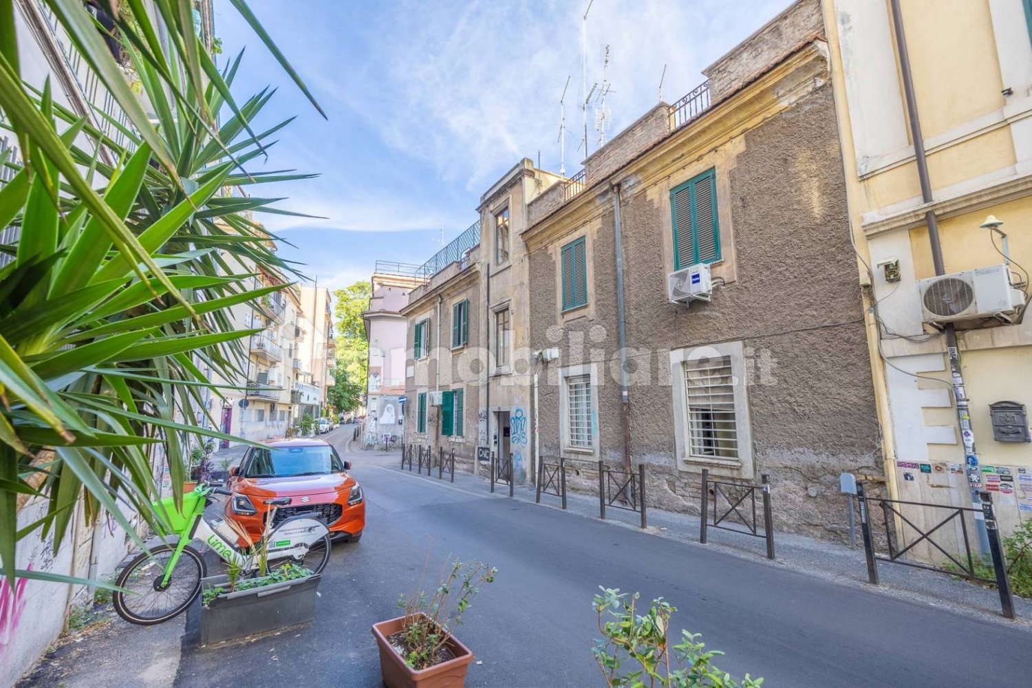 1 bedroom Apartment in Rome, Italy No. 350577