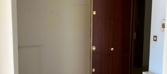 3 bedrooms Apartment in Palermo, Italy No. 341821 4