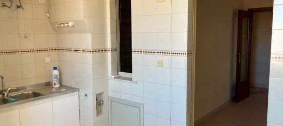 3 bedrooms Apartment in Palermo, Italy No. 341821 23