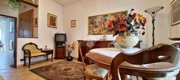 3 chambres Appartement à Arezzo, Italy No. 223766 2