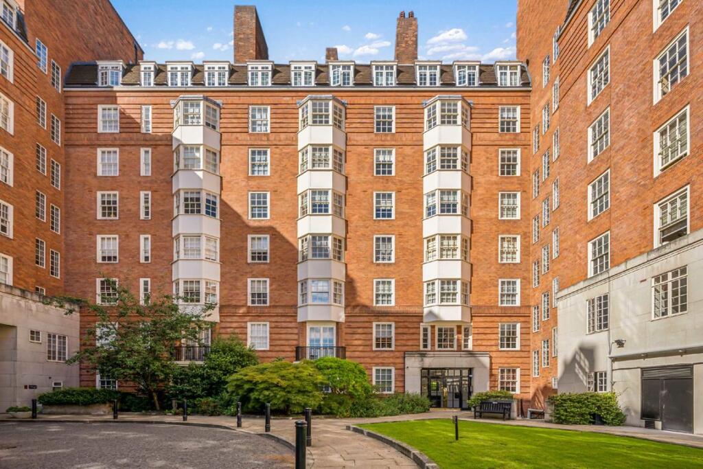 1 bedroom Apartment in Chelsea, United Kingdom No. 5689