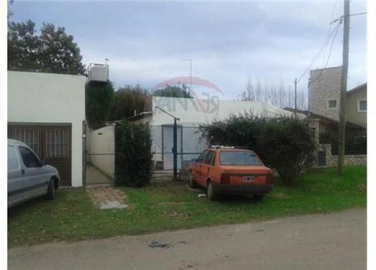 Studio in Escobar, Argentina No. 15485