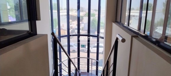 Armazém em Al Quoz, UAE 5759.9 m² N.º 43027 8