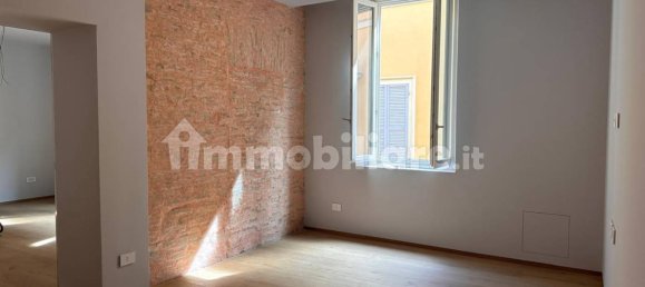 2 bedrooms Apartment in Modena, Italy No. 348839 3