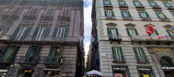 1 bedroom Apartment in Naples, Italy No. 59210 5