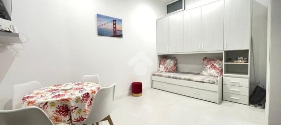 1 bedroom Apartment in Naples, Italy No. 59210 6