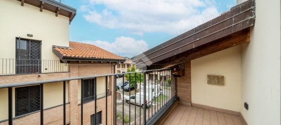 6 bedrooms Apartment in Quattro Castella, Italy No. 330213 24