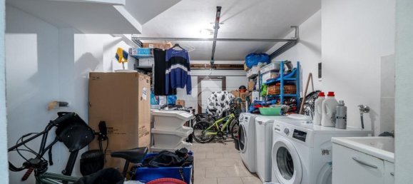 6 bedrooms Apartment in Quattro Castella, Italy No. 330213 34