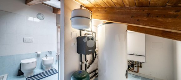 6 bedrooms Apartment in Quattro Castella, Italy No. 330213 22