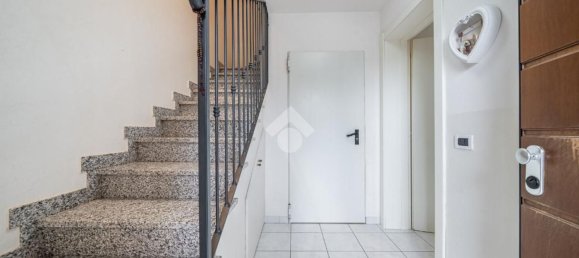 6 bedrooms Apartment in Quattro Castella, Italy No. 330213 25