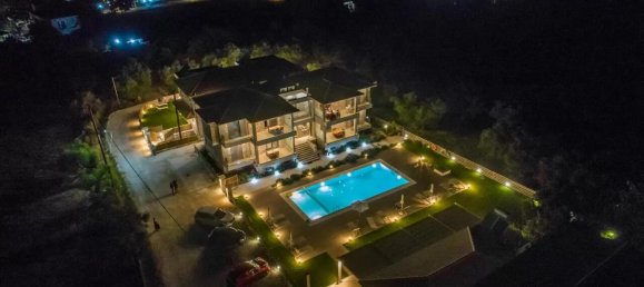 920m² Townhouse for sale in Zakynthos, Ionian Islands, Peloponnese, Western Greece and the Ionian, Greece № 4984 2