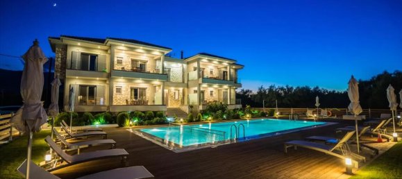 920m² Townhouse for sale in Zakynthos, Ionian Islands, Peloponnese, Western Greece and the Ionian, Greece № 4984 10