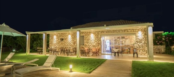 920m² Townhouse for sale in Zakynthos, Ionian Islands, Peloponnese, Western Greece and the Ionian, Greece № 4984 3