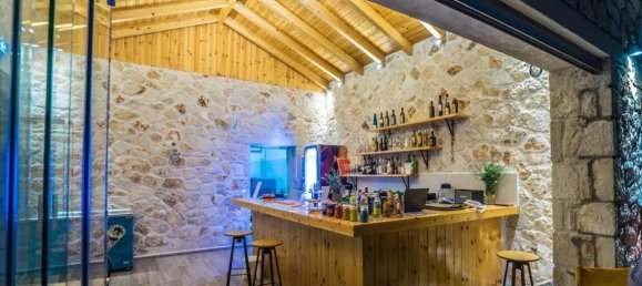 920m² Townhouse for sale in Zakynthos, Ionian Islands, Peloponnese, Western Greece and the Ionian, Greece № 4984 9
