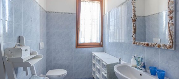 Casa de 6 divisões em Conselice, Italy N.º 258853 21