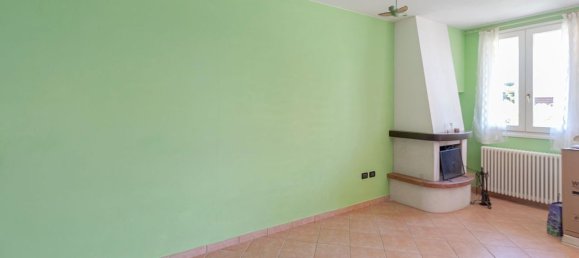 Casa de 6 divisões em Conselice, Italy N.º 258853 5