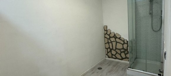 75m² Commercial property in Rome, Italy No. 34505 12