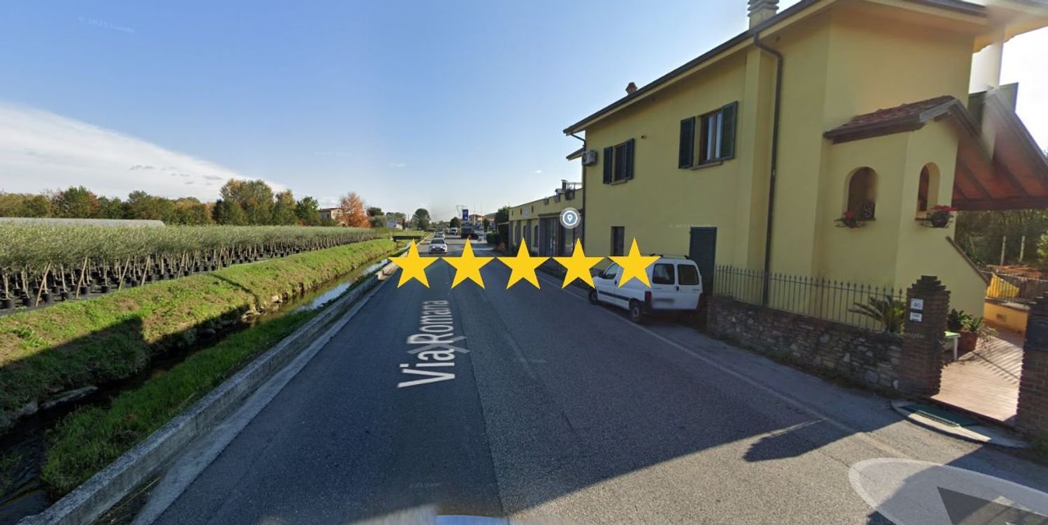 7 rooms Apartment in Pescia, Italy No. 40773