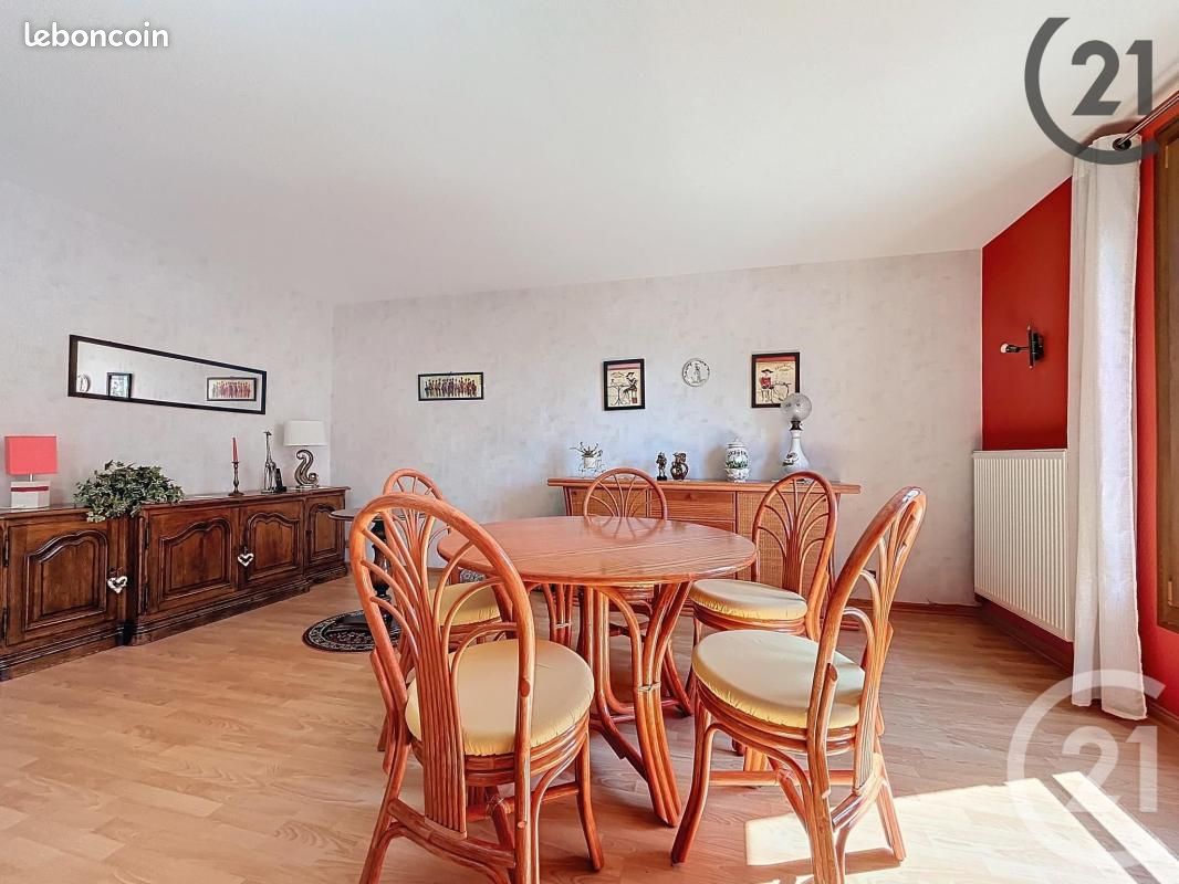 2 chambres Appartement à Troyes, France No. 253101