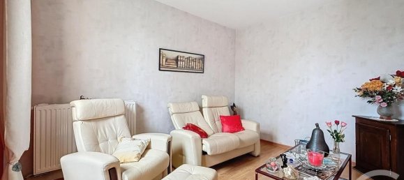 2 chambres Appartement à Troyes, France No. 253101 3