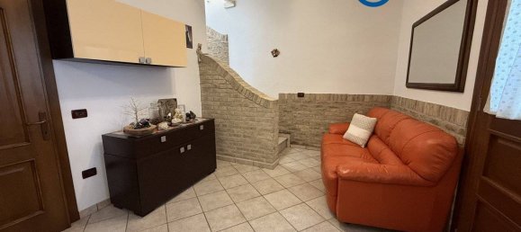 2 Schlafzimmer Haus in Adria, Italy, Nr. 351096 5