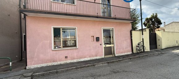 2 Schlafzimmer Haus in Adria, Italy, Nr. 351096 27